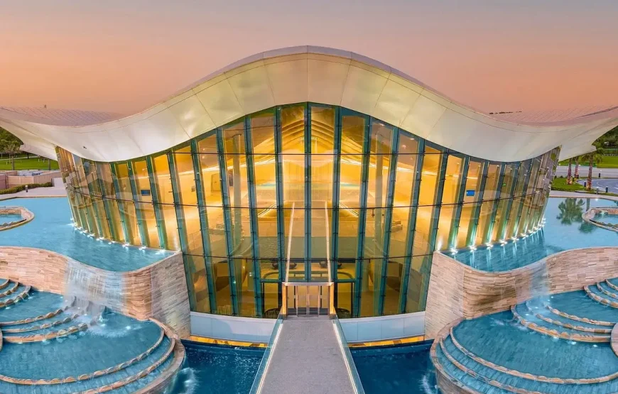 Deep Dive Dubai
